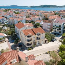 Apartments with parking space Srima - Vodice, Vodice - 23593