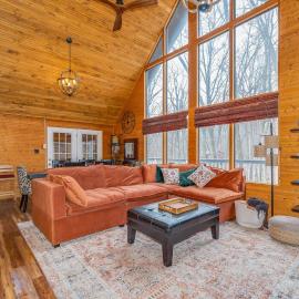 Starcatcher Chalet, The Woods Resort โรงแรมในHedgesville