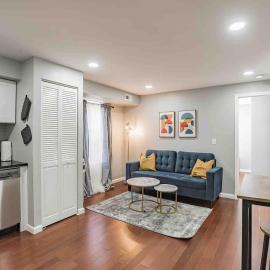 Modern and Stylish Center City 1BR - Perfect Location