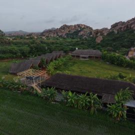 Tropical Hampi, hotel in Hampi