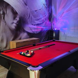 Apartamenty PRETTY WOMAN 100 m town square 24h - nocleg Bytom Chorzów Katowice, hotel v destinaci Bytom