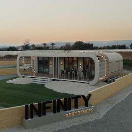 Infinity Residences, hotel di Zygi