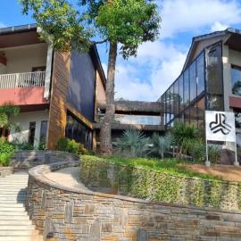 Red River Retreat, hotel v mestu Hatikhuli