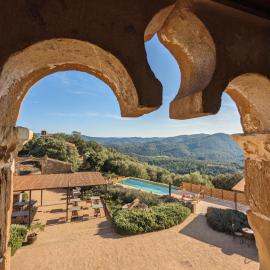 Mas Oms, hotel v destinaci Montnegre