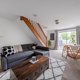 Pass the Keys Lovely 3 Bed Garden Home - Oxford
