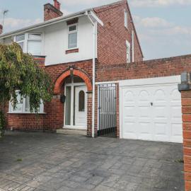 Alexandra Retreat, Hotel in Sutton in Ashfield