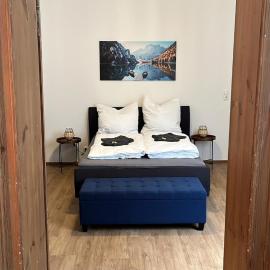 Five O - Businessapartment Precht - QueenSize Bett