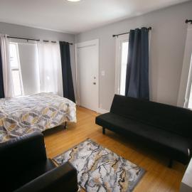 Cozy room in East Holywood, 7 min from holllywood, 15 from downtown, 20 to hollywood sing