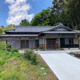 民泊絹家, hotel v destinácii Izume