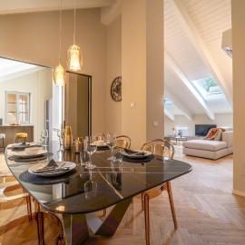 Como Timeless Residences Where History meets Luxury by "The House Of Travelers", hôtel à Côme