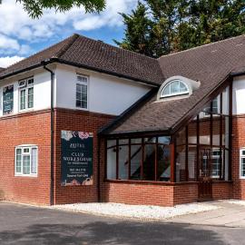 Club Wokingham Hotel, hotel u gradu 'Wokingham'
