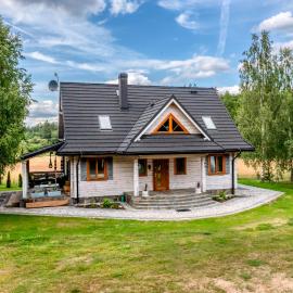 Rodzinne wczasy nad Czarną Hańczą, hotel i Okołek