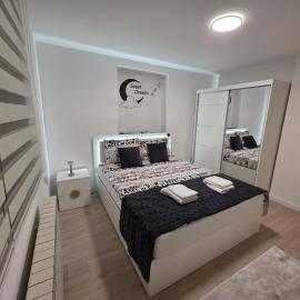 Apartman - stan na dan Four H
