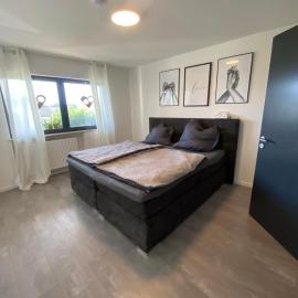 Viesnīca Ferienwohnung- Zuhause auf Zeit pilsētā Spiesen-Elversberg