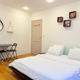 vicos house, hotel in Charleroi