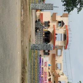 Ghar aangan resort, hotelli kohteessa Bagodar