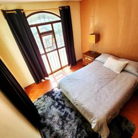 Room with Parking near the Center