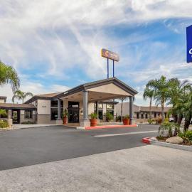Comfort Inn & Suites San Bernardino, khách sạn ở Colton