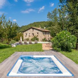 CASALE SANTA CATERINA Jacuzzi and Pool