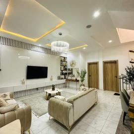 SamKash Home، فندق في Mama