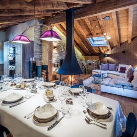 Chalet Emilie โรงแรมในคูร์เชอแวล