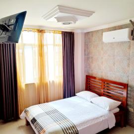 Hotel Luxury, khách sạn ở Quevedo