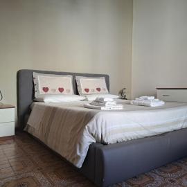 Due finestre sul cortile, khách sạn ở Novi Ligure
