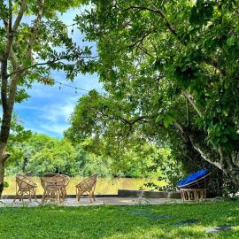 Monkeys Lodge, hotel in Seeduwa