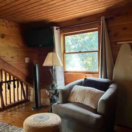 Mountain Tranquility Romantic-Hot Tub-Cabin -View
