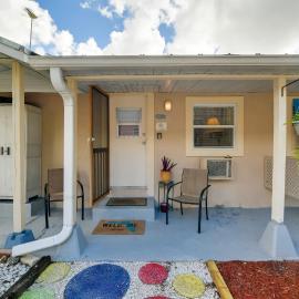 1 Mi to Nokomis Beach: Quiet Getaway w/ Fire Pit