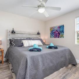 Stylish Retreat - Coastal1