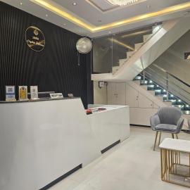 Hotel Crystal Sarovar, Hotel in Mirzāpur
