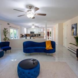 Huge Pocono Dreamhouse 4 bedrooms 12 guests