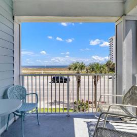 Grand Caribbean 201- One bedrooms sleeps 6 w bunks, hotel a Orange Beach