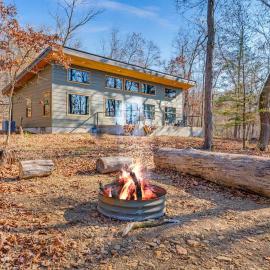 Elk Cabin at Thunder Bluff, hotel in Fayetteville