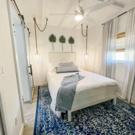 Curlys Cottage - A Vintage Coastal Retreat