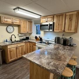 Vintage 2 bedroom close to downtown and river walk