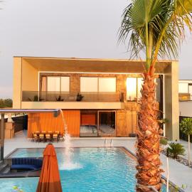 Bliss Luxury Villa – hotel w mieście Rrushkull