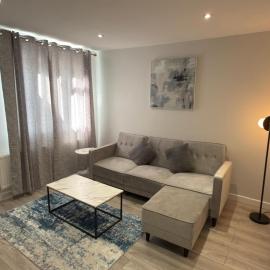 Axion property, hotel v mestu Swindon