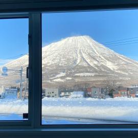 La Neige, hotel u gradu Makkari