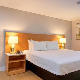 Highland Inn - San Bernardino, hotel in Highland