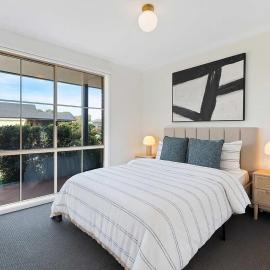 Family Oasis near Watergardens Parking, hotel v destinaci Sydenham