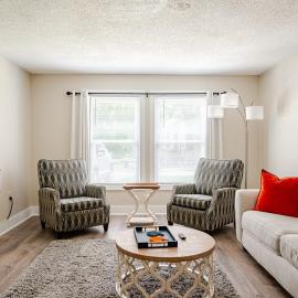 2BR 2BA Renovated Condo under 1 mile to Toomers, hótel í Auburn