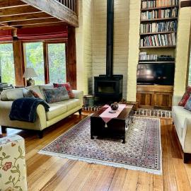 Coral Fern Retreat، فندق في Forrest