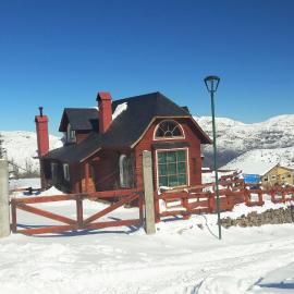 Great Chalet Farellones, Hotel in Farellones