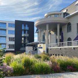 Hotel Acropolis " Op het sportiefste park van de kust ", ξενοδοχείο σε Middelkerke