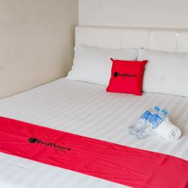 RedDoorz Syariah near Gatot Subroto Lampung 4