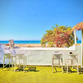 Casa Bali, hotel v destinácii Benajarafe