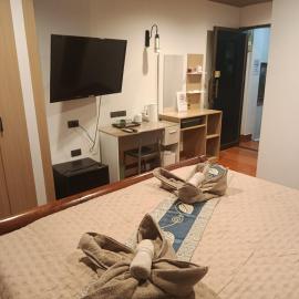 Hop guest House