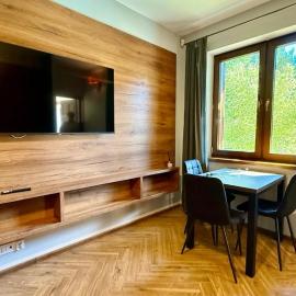 Urokliwy apartament położony na terenie Ośrodka Jeździeckiego Bilcza, 14 km od centrum Kielc